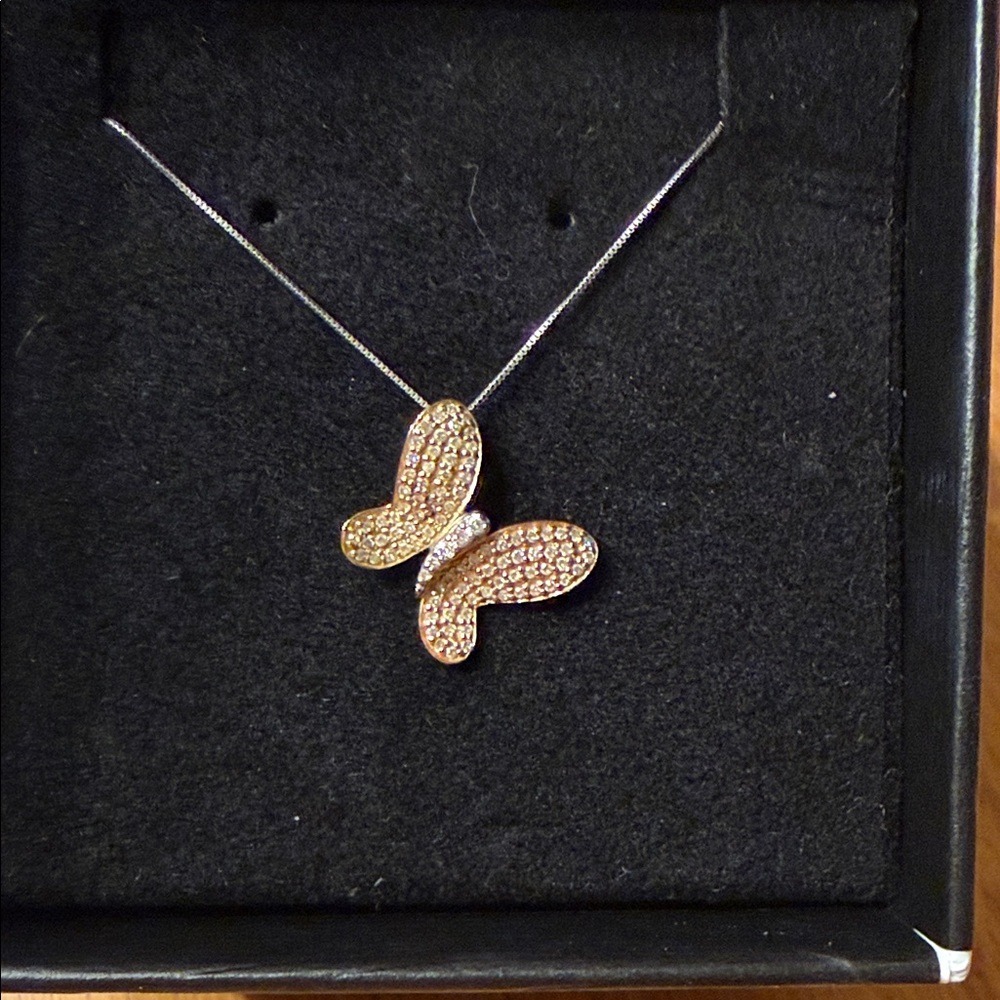 Gold Butterfly Pendant Necklace